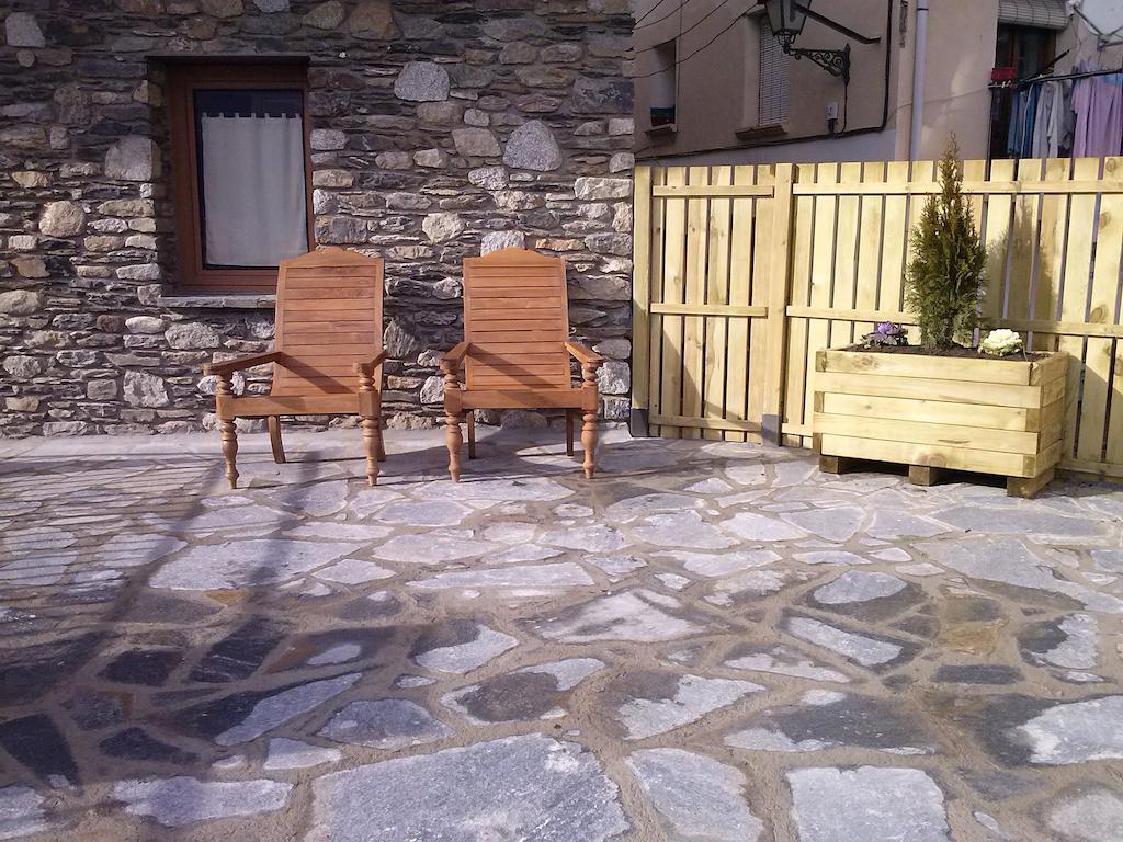 Alba D'Esteve. Casa Rural Espot Rum bild